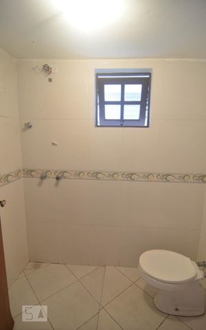 Casa à venda com 250m², 3 quartos e 6 vagasBanheiro