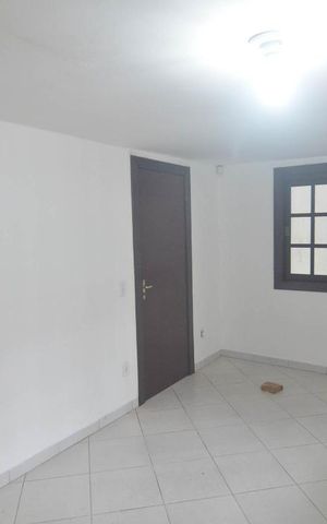 Casa à venda com 250m², 3 quartos e 6 vagasCozinha