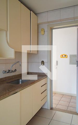 Apartamento à venda com 75m², 2 quartos e 1 vagaCozinha