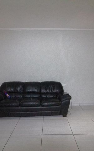 Casa para alugar com 230m², 4 quartos e 4 vagasSala