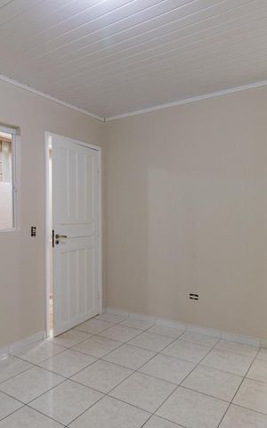 Casa à venda com 68m², 2 quartos e sem vaga Casa à venda com 68m², 2 quartos e sem vagaCozinha
