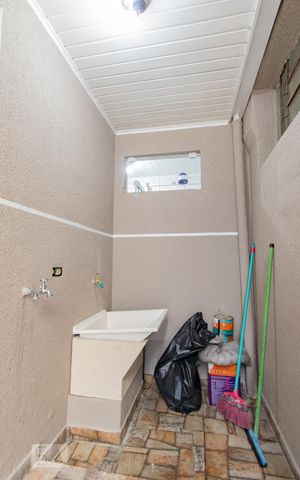 Casa à venda com 68m², 2 quartos e sem vaga Casa à venda com 68m², 2 quartos e sem vagaÁrea de Serviço