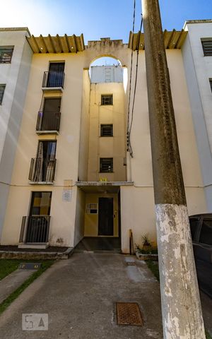 Apartamento para alugar com 49m², 2 quartos e 1 vaga Apartamento para alugar com 49m², 2 quartos e 1 vagaFachada do Bloco