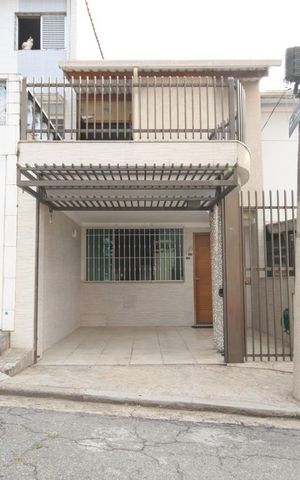 Casa à venda com 150m², 3 quartos e 1 vagaFachada