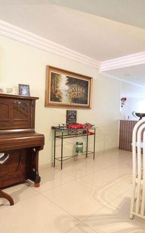 Casa à venda com 150m², 3 quartos e 1 vagaSala