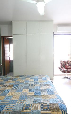 Casa à venda com 150m², 3 quartos e 1 vagaSuíte