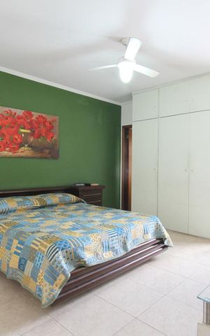 Casa à venda com 150m², 3 quartos e 1 vagaSuíte