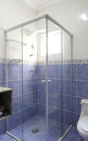 Casa à venda com 150m², 3 quartos e 1 vagaBanheiro