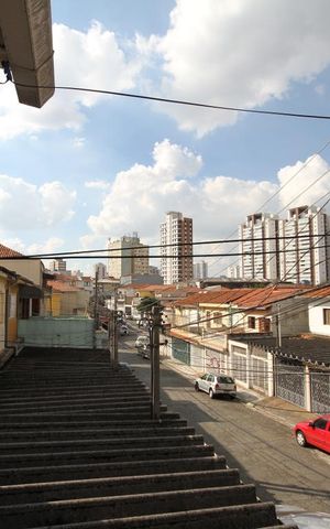 Casa à venda com 150m², 3 quartos e 1 vagaVista