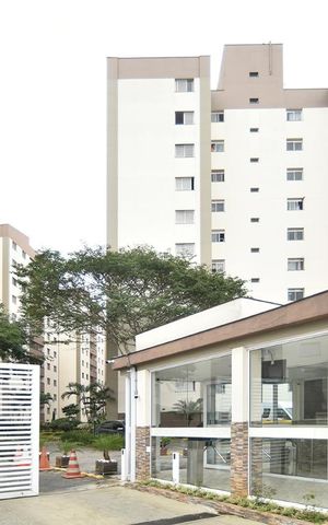 Apartamento para alugar com 65m², 3 quartos e 1 vagaFachada externa