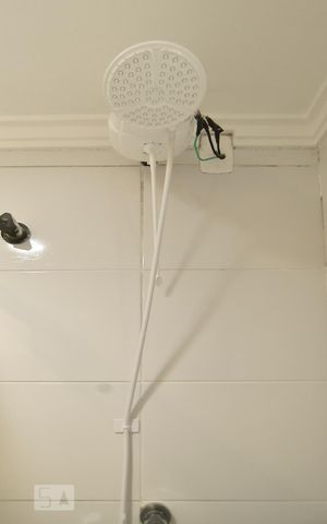 Apartamento para alugar com 65m², 3 quartos e 1 vagaChuveiro do banheiro