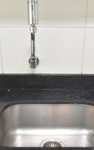 Apartamento para alugar com 65m², 3 quartos e 1 vagaPia da cozinha