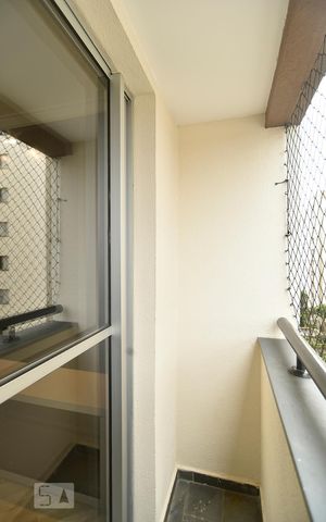 Apartamento para alugar com 65m², 3 quartos e 1 vagaVaranda