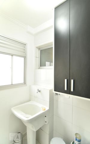 Apartamento para alugar com 65m², 3 quartos e 1 vagaÁrea de serviço