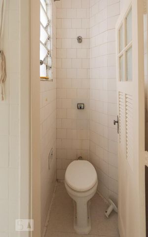 Apartamento para alugar com 55m², 2 quartos e 1 vagaBanheiro de Serviço