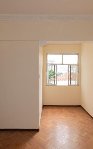 Apartamento para alugar com 55m², 2 quartos e 1 vagaSala