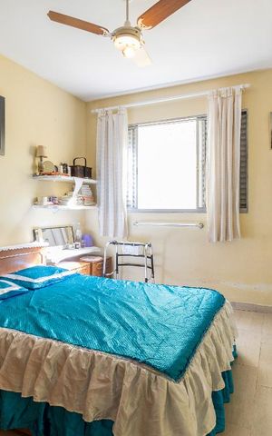 Casa à venda com 150m², 2 quartos e 2 vagas Casa à venda com 150m², 2 quartos e 2 vagasSuíte