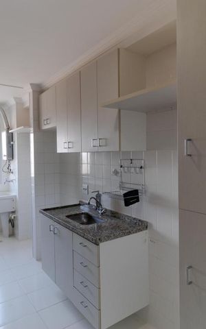 Apartamento à venda com 64m², 2 quartos e 1 vaga Apartamento à venda com 64m², 2 quartos e 1 vagaCozinha