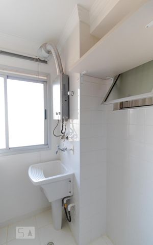 Apartamento à venda com 64m², 2 quartos e 1 vaga Apartamento à venda com 64m², 2 quartos e 1 vagaÁrea de Serviço