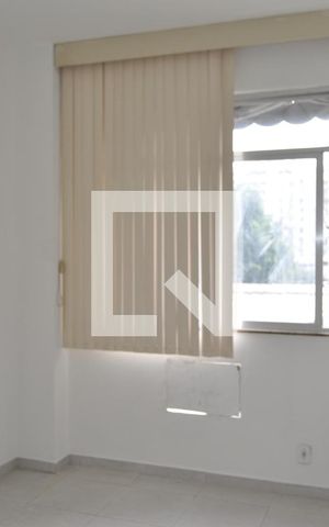 Apartamento à venda com 55m², 1 quarto e 1 vagaQuarto 
