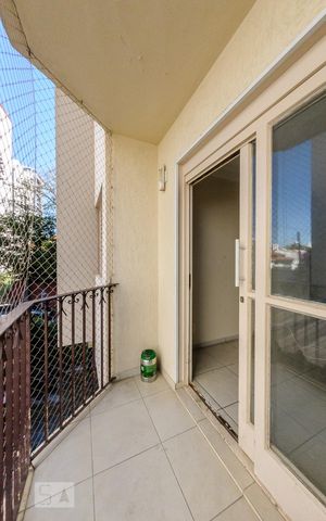 Apartamento à venda com 100m², 3 quartos e 1 vaga Apartamento à venda com 100m², 3 quartos e 1 vagaSacada da Sala