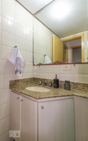 Apartamento à venda com 68m², 3 quartos e 2 vagas