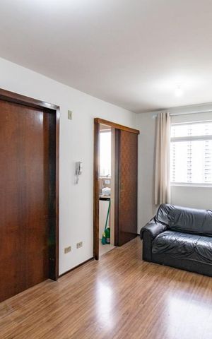 Apartamento à venda com 40m², 1 quarto e 1 vaga Apartamento à venda com 40m², 1 quarto e 1 vagaSala