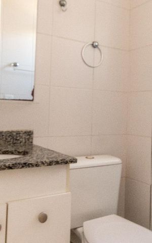Apartamento à venda com 51m², 2 quartos e 1 vaga Apartamento à venda com 51m², 2 quartos e 1 vagaBanheiro