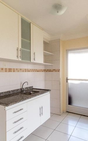 Apartamento à venda com 51m², 2 quartos e 1 vaga Apartamento à venda com 51m², 2 quartos e 1 vagaCozinha