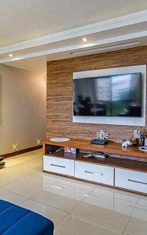 Apartamento à venda com 180m², 3 quartos e 1 vaga Apartamento à venda com 180m², 3 quartos e 1 vagaSala