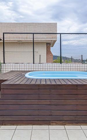 Apartamento à venda com 180m², 3 quartos e 1 vaga Apartamento à venda com 180m², 3 quartos e 1 vagaPiscina