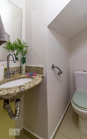 Casa de condomínio à venda com 117m², 4 quartos e 2 vagas Casa de condomínio à venda com 117m², 4 quartos e 2 vagasLavabo