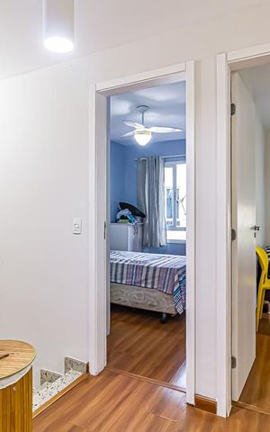Casa de condomínio à venda com 117m², 4 quartos e 2 vagas Casa de condomínio à venda com 117m², 4 quartos e 2 vagasHall dos Quartos