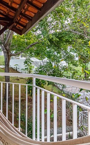 Casa de condomínio à venda com 117m², 4 quartos e 2 vagas Casa de condomínio à venda com 117m², 4 quartos e 2 vagasVaranda do Quarto 4