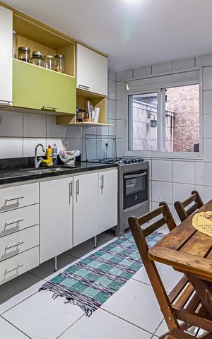 Casa de condomínio à venda com 117m², 4 quartos e 2 vagas Casa de condomínio à venda com 117m², 4 quartos e 2 vagasCozinha