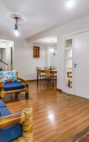 Casa de condomínio à venda com 117m², 4 quartos e 2 vagas Casa de condomínio à venda com 117m², 4 quartos e 2 vagasSala