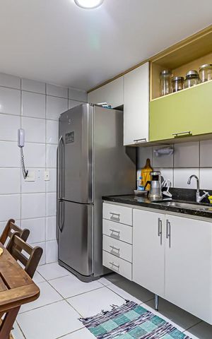 Casa de condomínio à venda com 117m², 4 quartos e 2 vagas Casa de condomínio à venda com 117m², 4 quartos e 2 vagasCozinha
