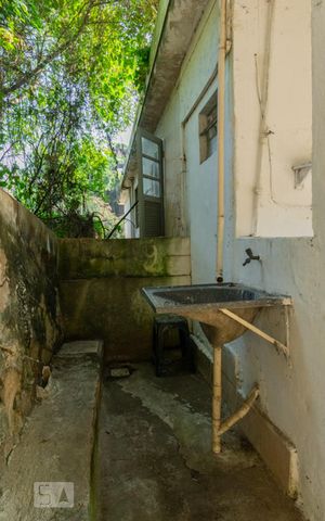 Casa à venda com 97m², 3 quartos e sem vagaÁREA DE SERVIÇO