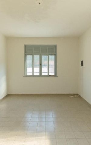 Casa à venda com 97m², 3 quartos e sem vagaSALA