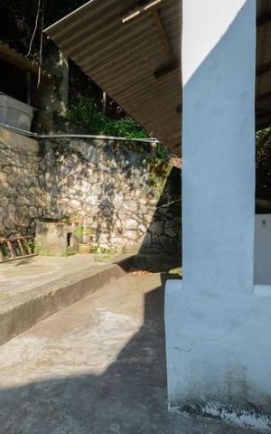 Casa à venda com 97m², 3 quartos e sem vagaÁREA EXTERNA