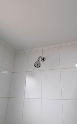 Apartamento para alugar com 82m², 3 quartos e 2 vagas Apartamento para alugar com 82m², 3 quartos e 2 vagasBanheiro da Suíte