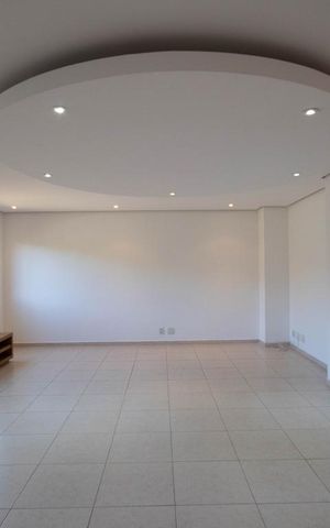 Apartamento à venda com 67m², 3 quartos e 1 vaga Apartamento à venda com 67m², 3 quartos e 1 vagaCinema