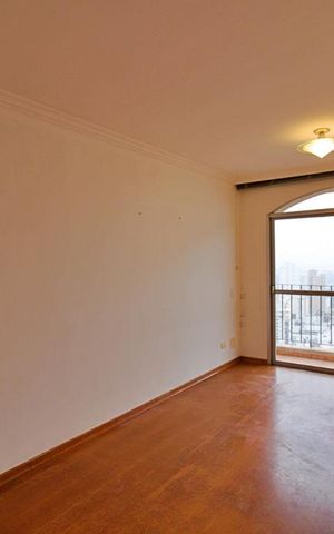 Apartamento à venda com 75m², 3 quartos e 1 vaga Apartamento à venda com 75m², 3 quartos e 1 vagaSala