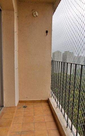 Apartamento à venda com 75m², 3 quartos e 1 vaga Apartamento à venda com 75m², 3 quartos e 1 vagaVaranda da Sala