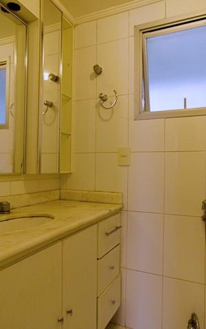 Apartamento à venda com 75m², 3 quartos e 1 vaga Apartamento à venda com 75m², 3 quartos e 1 vagaBanheiro