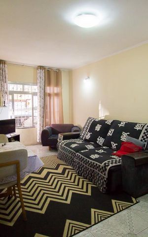 Casa à venda com 160m², 3 quartos e 4 vagasSala