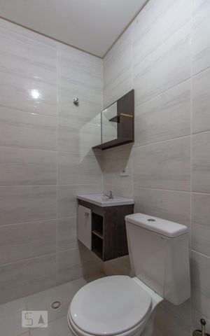 Apartamento à venda com 34m², 1 quarto e sem vagaBanheiro