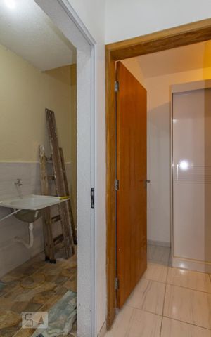 Apartamento à venda com 34m², 1 quarto e sem vagaCorredor