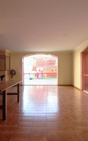 Apartamento à venda com 88m², 3 quartos e 1 vagaÁrea comum