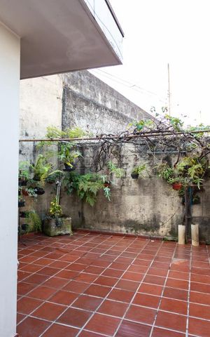 Casa à venda com 400m², 2 quartos e 5 vagasQuintal